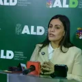 / PAÍS